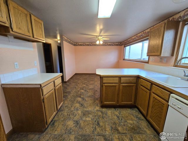 1633 32nd St, Evans, CO 80620