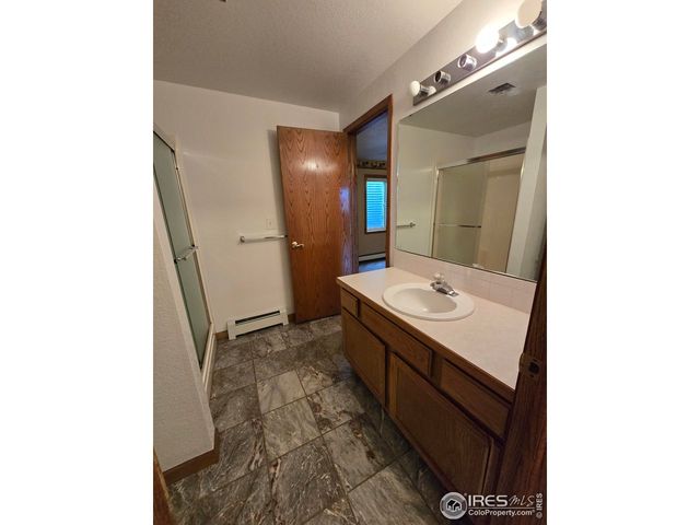 1633 32nd St, Evans, CO 80620