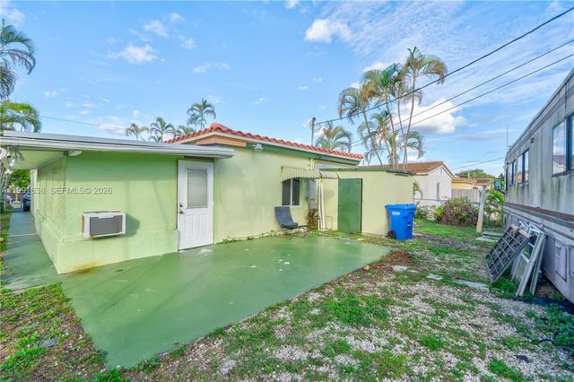1440 NE 183rd St, North Miami Beach, FL 33179