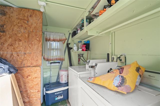 1440 NE 183rd St, North Miami Beach, FL 33179