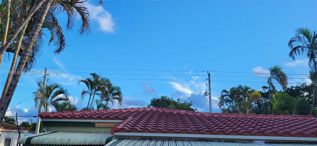 1440 NE 183rd St, North Miami Beach, FL 33179