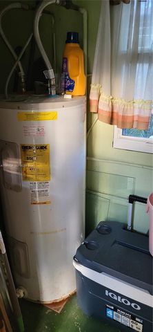 1440 NE 183rd St, North Miami Beach, FL 33179