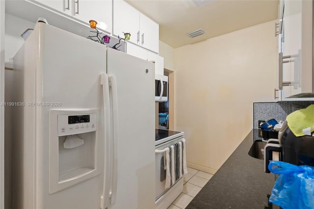 1440 NE 183rd St, North Miami Beach, FL 33179