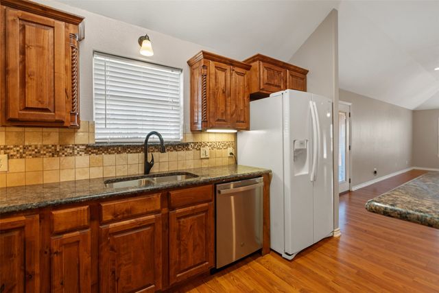 101 Driftwood Drive, Trinidad, TX 75163