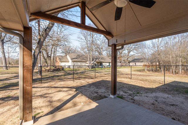 101 Driftwood Drive, Trinidad, TX 75163