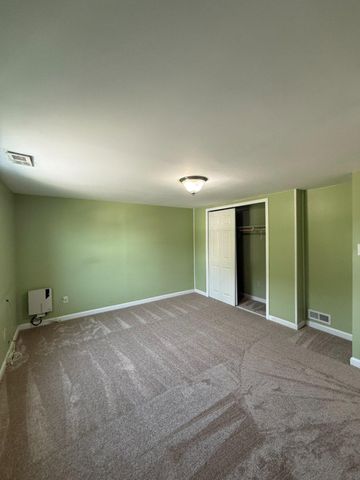 123 WINTERS LN, Baltimore, MD 21228