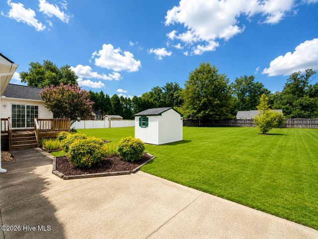 2743 Ruth Evans Drive, Grimesland, NC 27837