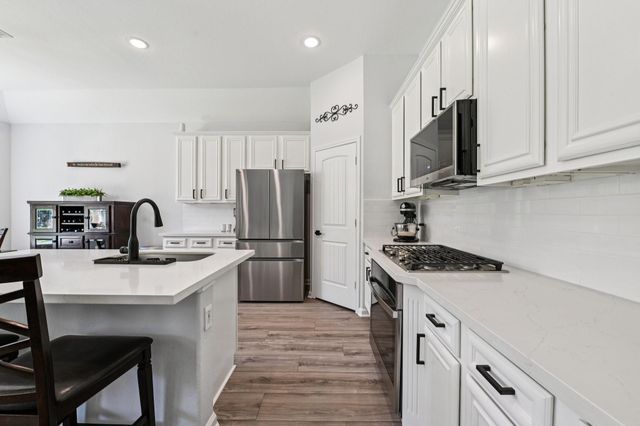 1607 Jacobs Forest Drive, Conroe, TX 77384