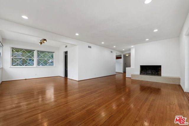 3640 Meadville Drive, Sherman Oaks, CA 91403