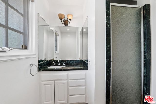 3640 Meadville Drive, Sherman Oaks, CA 91403