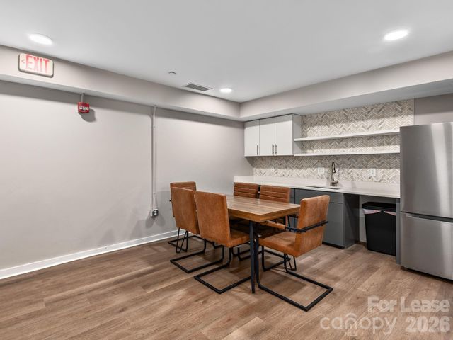 39 Patton Avenue, Asheville, NC 28801