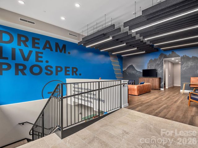 39 Patton Avenue, Asheville, NC 28801