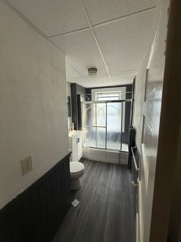 21-23 Clement St, Worcester, MA 01603