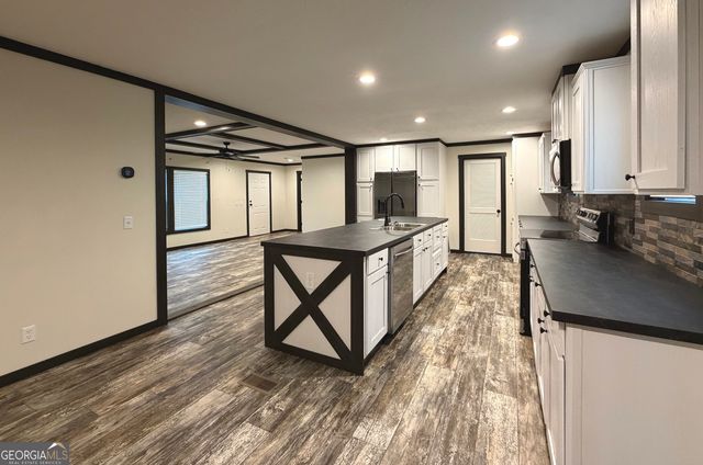 280 Lawrence Street, Cornelia, GA 30531