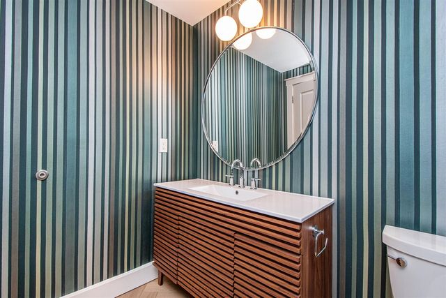 27 Library Street 404, Grand Rapids, MI 49503