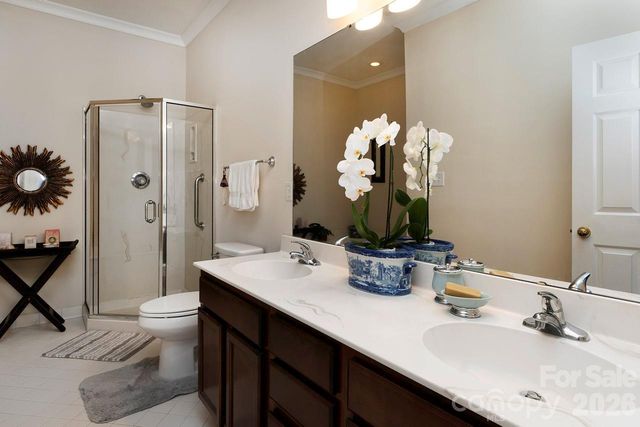 5935 Fitzwilliams Lane, Charlotte, NC 28270