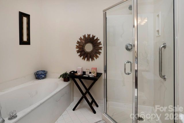 5935 Fitzwilliams Lane, Charlotte, NC 28270
