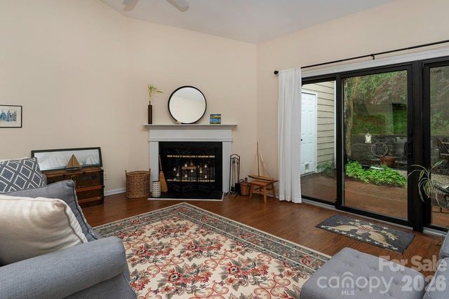 5935 Fitzwilliams Lane, Charlotte, NC 28270