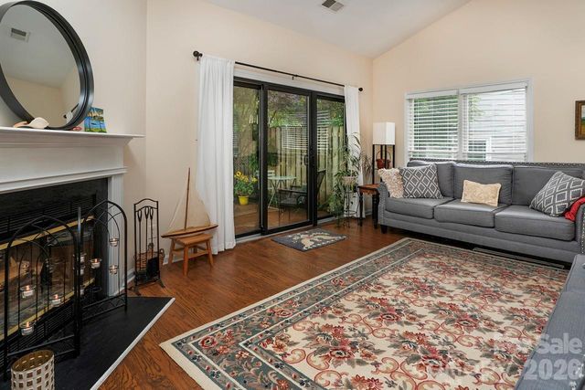 5935 Fitzwilliams Lane, Charlotte, NC 28270