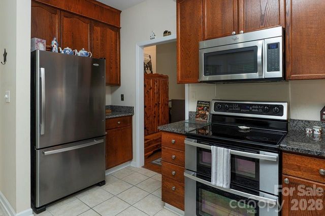 5935 Fitzwilliams Lane, Charlotte, NC 28270