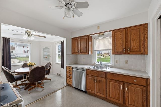 3402 Wellington Avenue, Parma, OH 44134