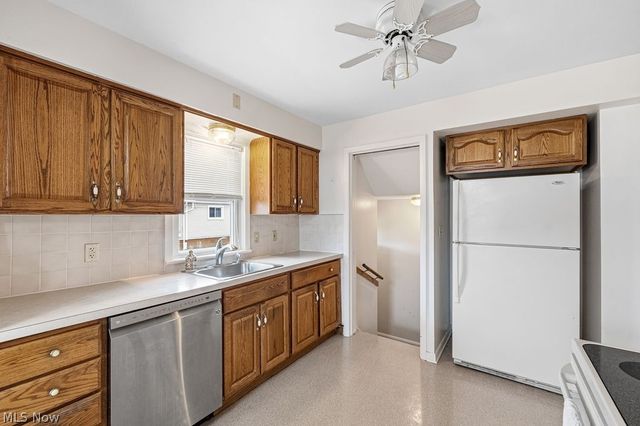 3402 Wellington Avenue, Parma, OH 44134