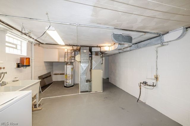 3402 Wellington Avenue, Parma, OH 44134