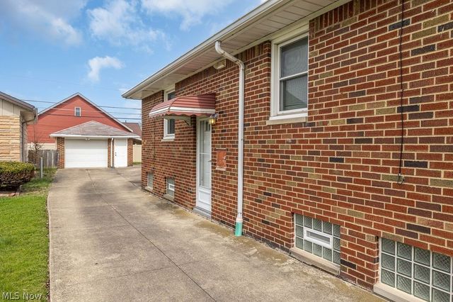 3402 Wellington Avenue, Parma, OH 44134