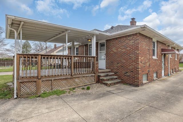 3402 Wellington Avenue, Parma, OH 44134