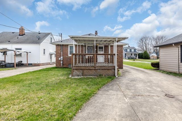 3402 Wellington Avenue, Parma, OH 44134