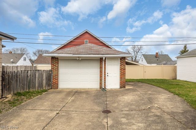 3402 Wellington Avenue, Parma, OH 44134