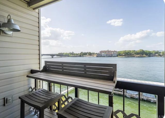 101 Long Island Drive, Hot Springs, AR 71913