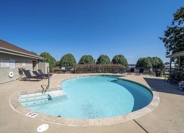 101 Long Island Drive, Hot Springs, AR 71913