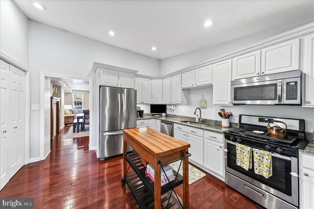 387 E HECTOR ST, Conshohocken, PA 19428