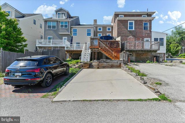 387 E HECTOR ST, Conshohocken, PA 19428