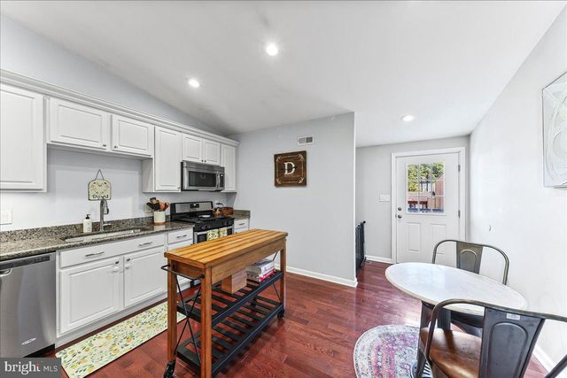 387 E HECTOR ST, Conshohocken, PA 19428