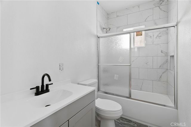 1257 W Vernon, Los Angeles, CA 90037