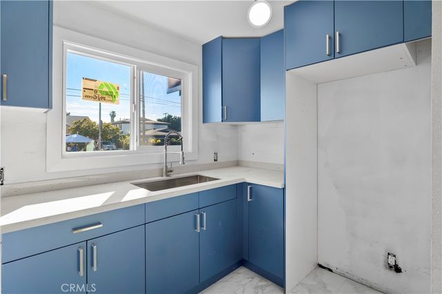 1257 W Vernon, Los Angeles, CA 90037