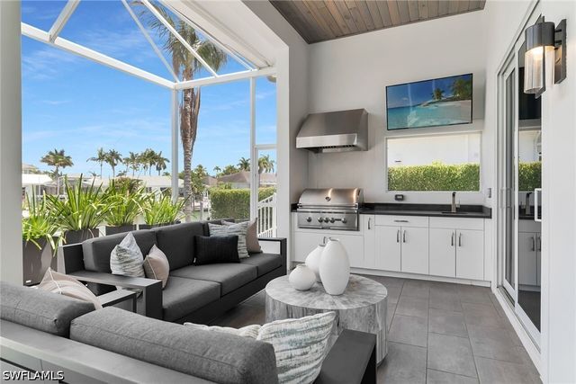 233 Rockhill CT, Marco Island, FL 34145