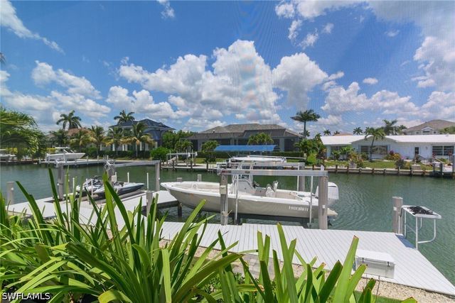 233 Rockhill CT, Marco Island, FL 34145