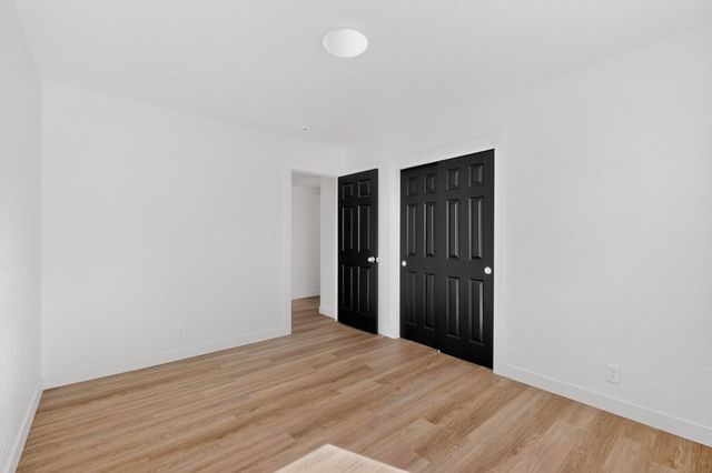 1729 Monte Largo Drive NE, Albuquerque, NM 87112