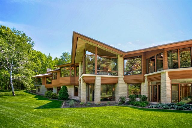 6479 144th Avenue, Holland, MI 49423