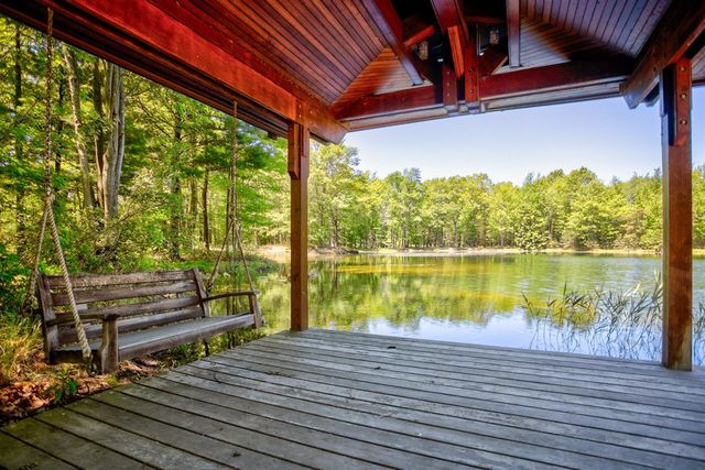 6479 144th Avenue, Holland, MI 49423