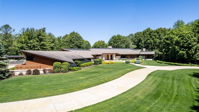 6479 144th Avenue, Holland, MI 49423
