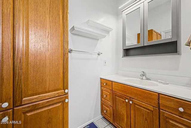 11831 N 29TH Street, Phoenix, AZ 85028
