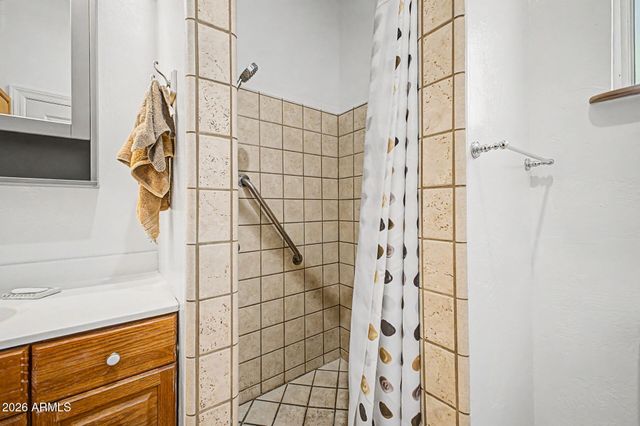 11831 N 29TH Street, Phoenix, AZ 85028