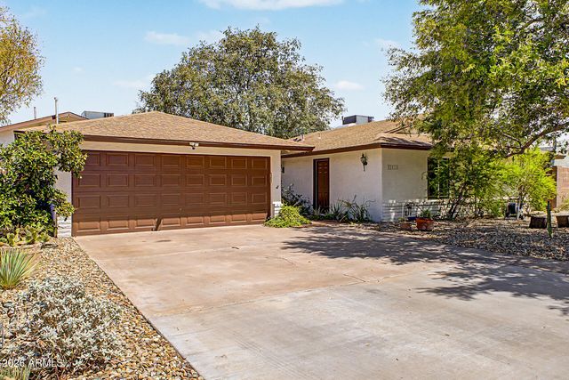 11831 N 29TH Street, Phoenix, AZ 85028
