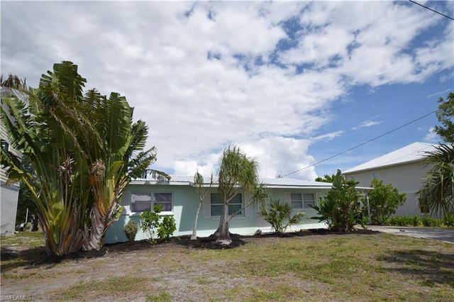 24544 Kingfish ST, Bonita Springs, FL 34134