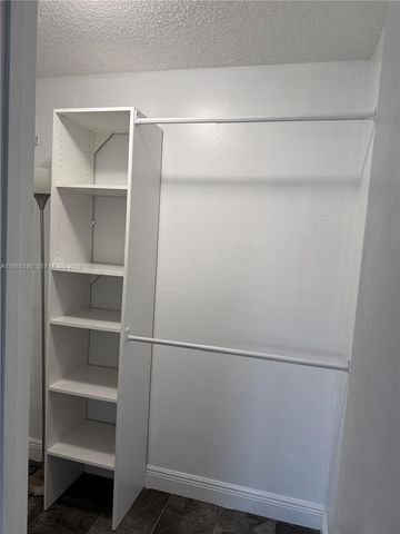 9355 SW 8th St 305, Boca Raton, FL 33428