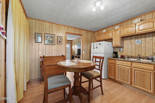 1926 Sail Way, Newport, TN 37821